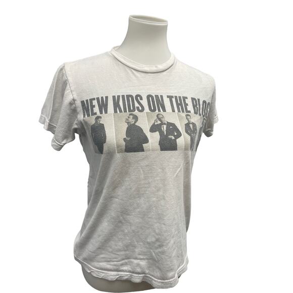 New Kids On The Block NKOTB Womens Medium The Package North American Tour Tee - Picture 1 of 4